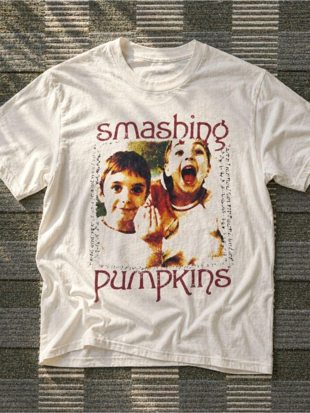 Gildan White Smashing Pumpkins Graphic Tee